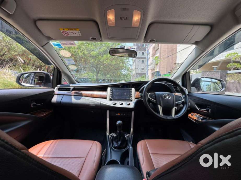 Toyota Innova Crysta 2.4 G Mt 7 Str, 2021, Diesel