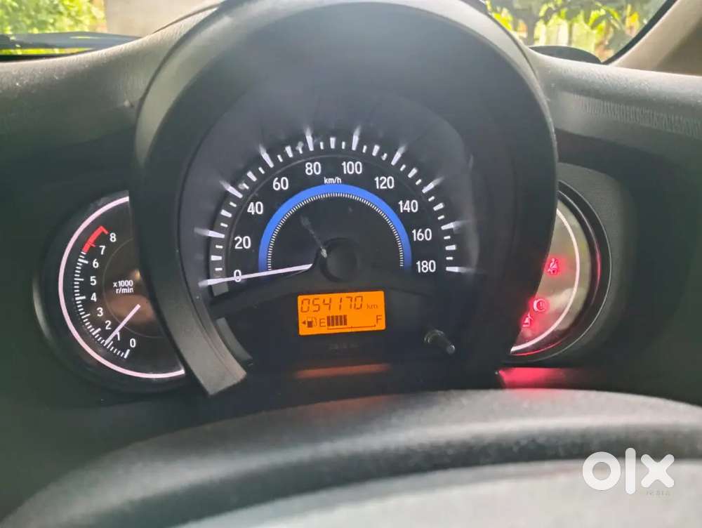 Honda Amaze 2015 Petrol Well Maintained