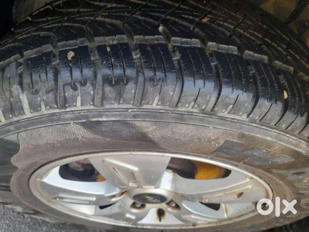 Mahindra Xuv500 2013 Diesel 70000 Km Driven
