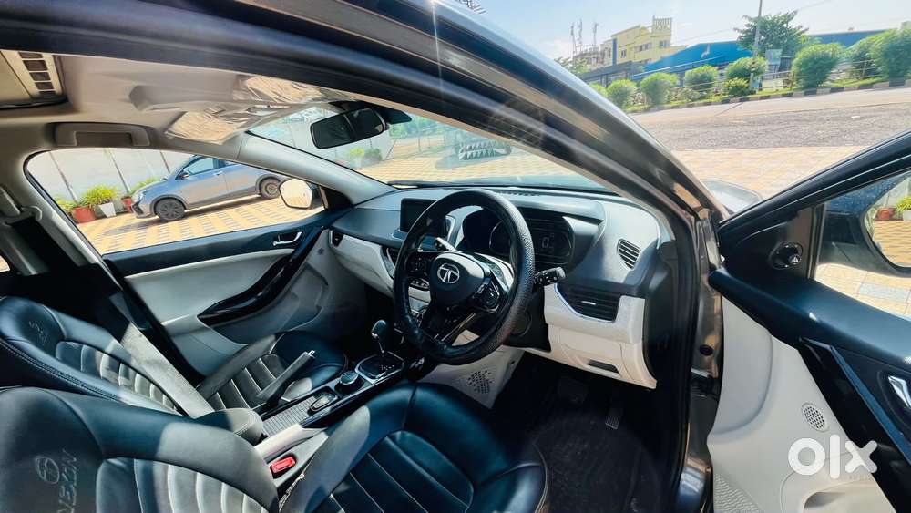 Tata Nexon Xz Plus Luxs, 2022, Petrol