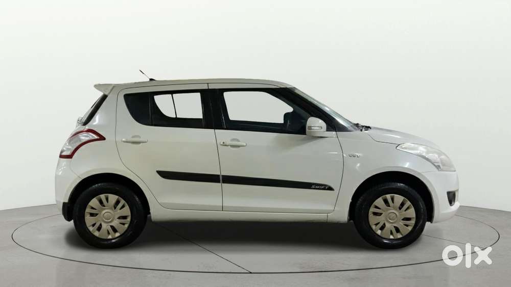 Maruti Suzuki Swift Vxi, 2014, Petrol