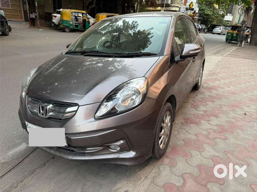 Honda Amaze Petrol 2013