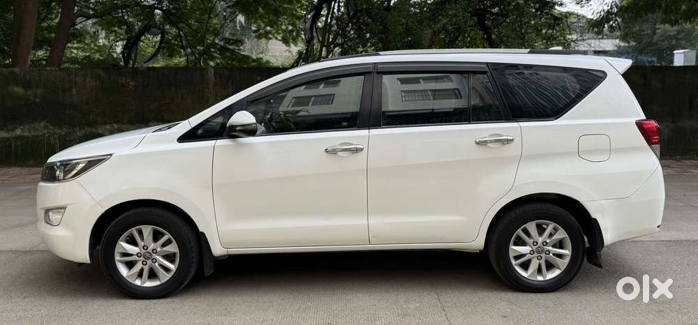 Toyota Innova Crysta 2.4 G Mt, 2019, Diesel