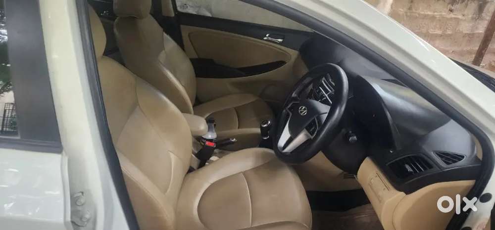 Hyundai Verna 1.6 Fluidic 2012