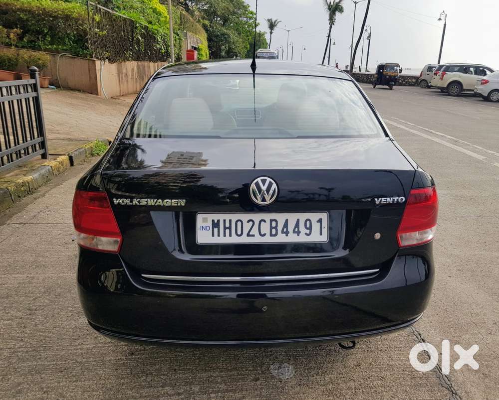 Volkswagen Vento 2010-2013 Petrol Highline, 2011, Petrol