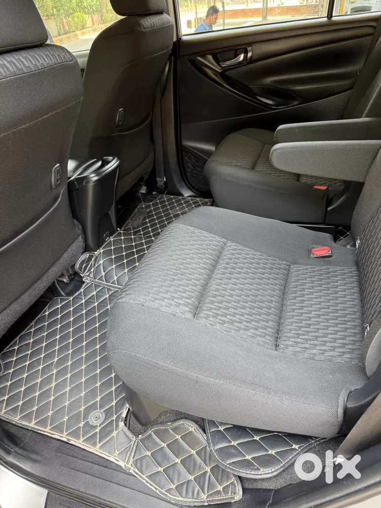 Toyota Innova Crysta 2.4 G Plus Mt 7 Str, 2019, Diesel