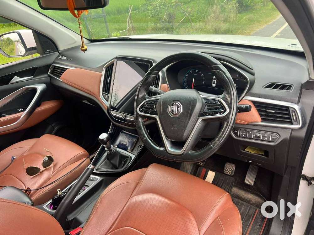Mg Hector Plus 2021 Diesel Well Maintained