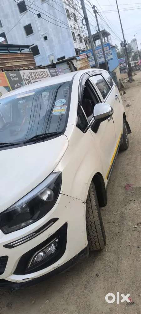 Mahindra Marazzo 2022 Diesel Manual