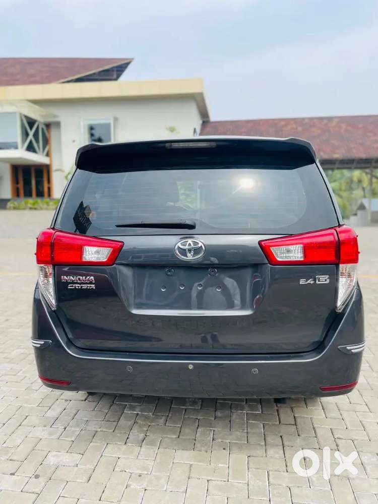Toyota Innova Crysta 2018