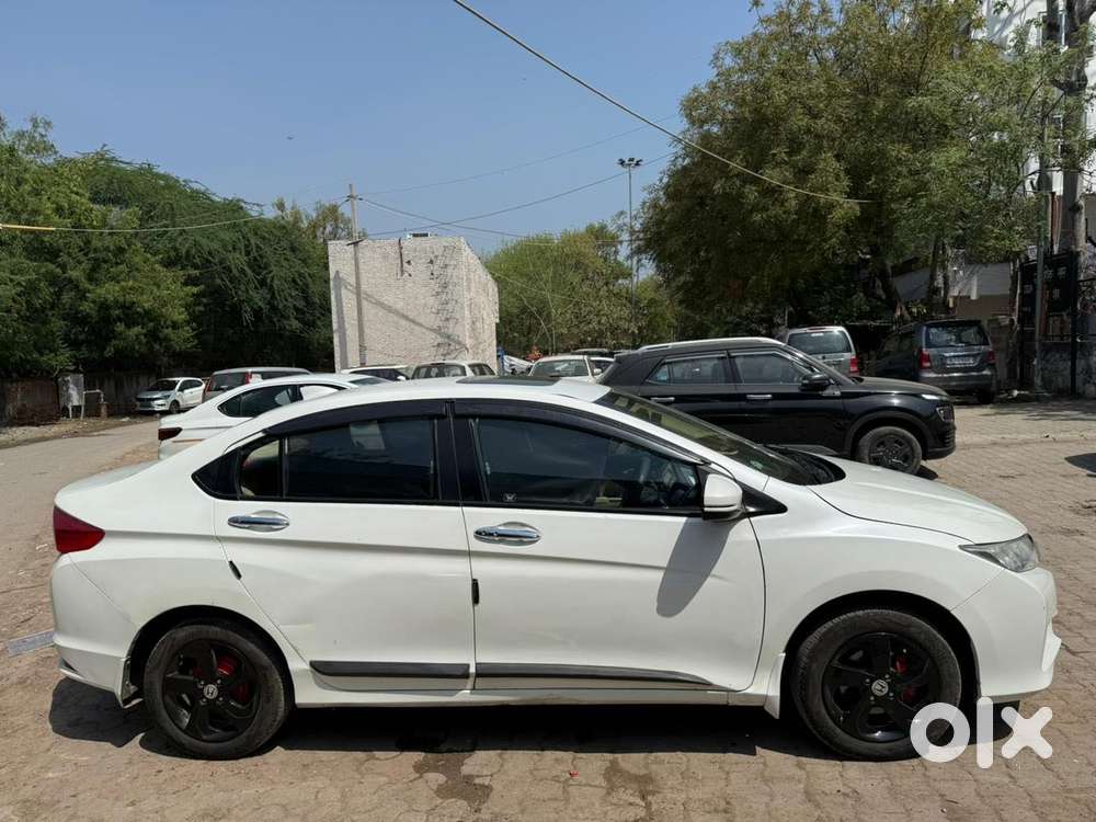 Honda City Vx Petrol Mt, 2015, Petrol