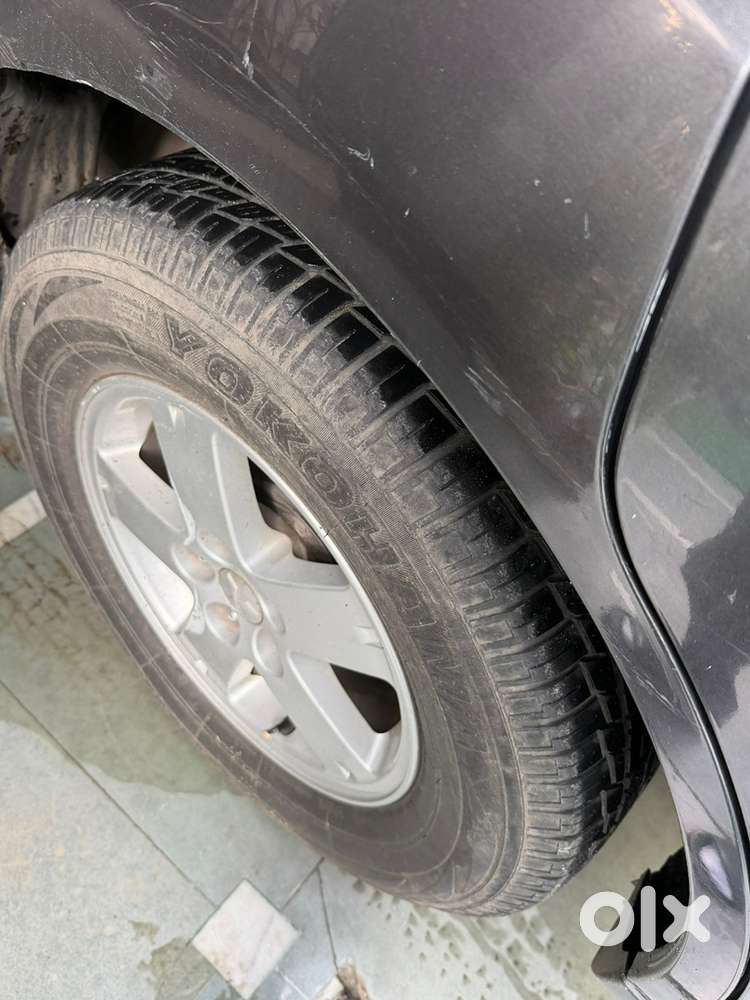 Mitsubishi Outlander 2011 Chrome