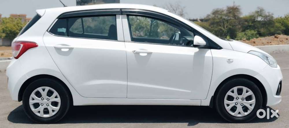 Hyundai Grand I10 Magna 1.2 Kappa Vtvt, 2015, Petrol