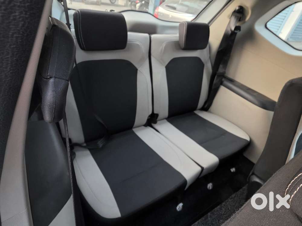 Renault Triber Rxt, 2021, Petrol