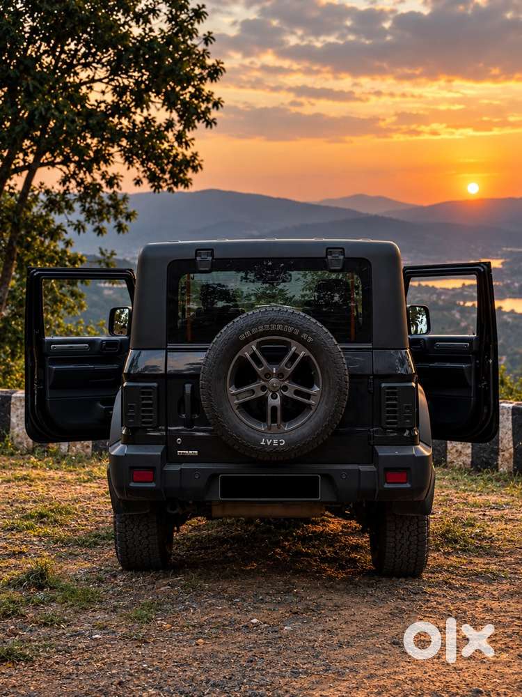Mahindra Thar Petrol 2023