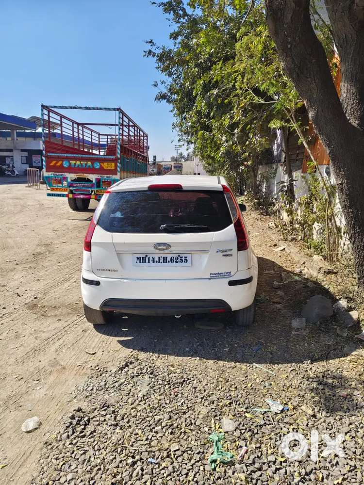 Good Condition, 2 Power Window