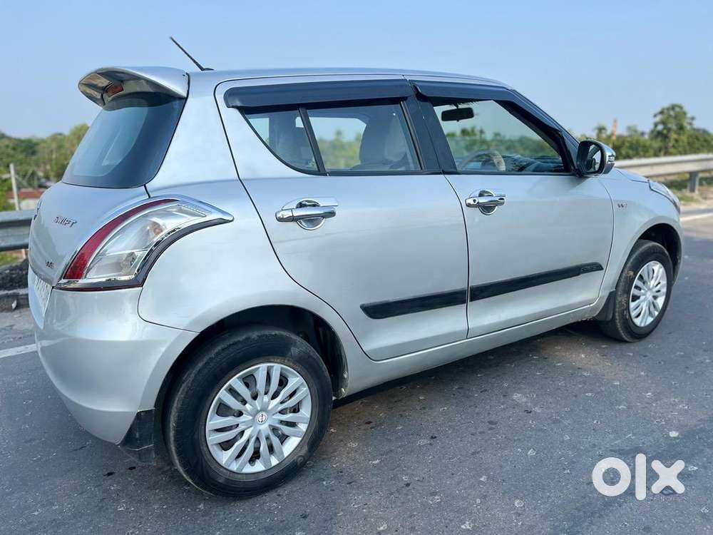 Maruti Suzuki Swift 2016 Petrol 75000 Km Driven