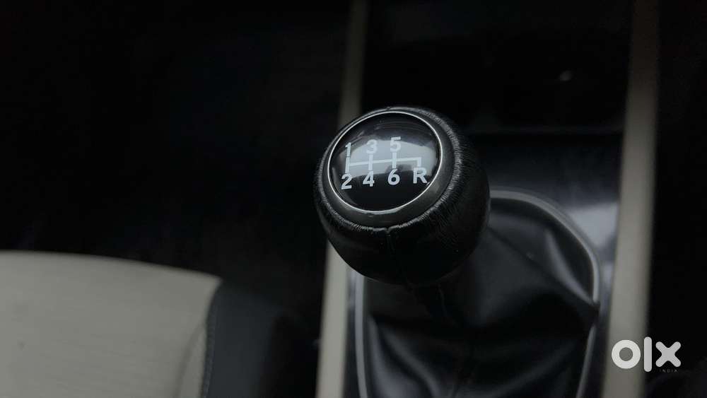 Honda Elevate Vx Mt, 2023, Petrol