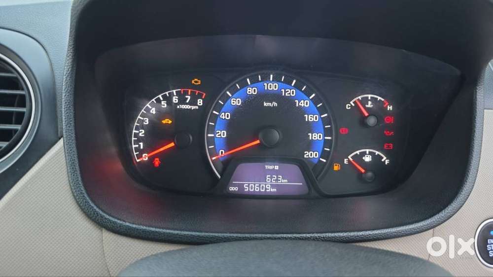 Hyundai Xcent 2014 Petrol & Cng  Hybrids Well Maintained