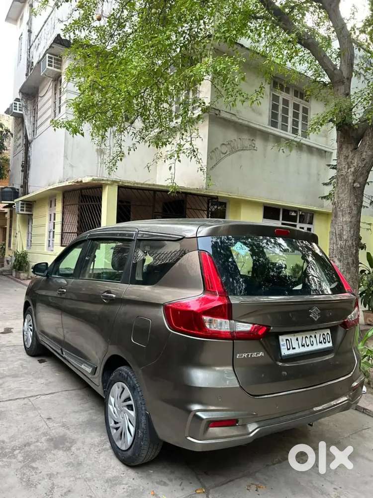 Maruti Suzuki Ertiga Vxi 2022 Company Cng 1st Owner
