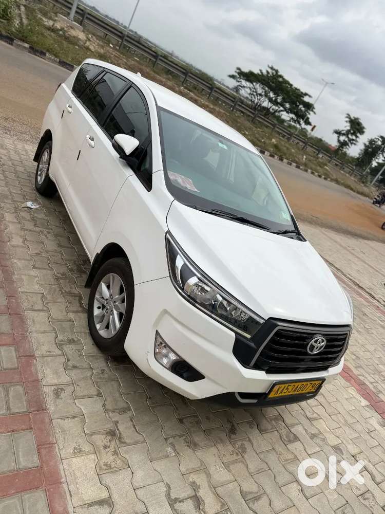 Toyota Innova Crysta 2023