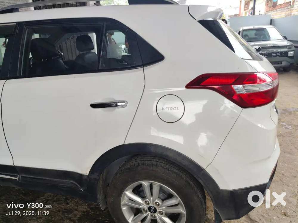 Hyundai Creta 2017 Petrol 60250 Km Driven