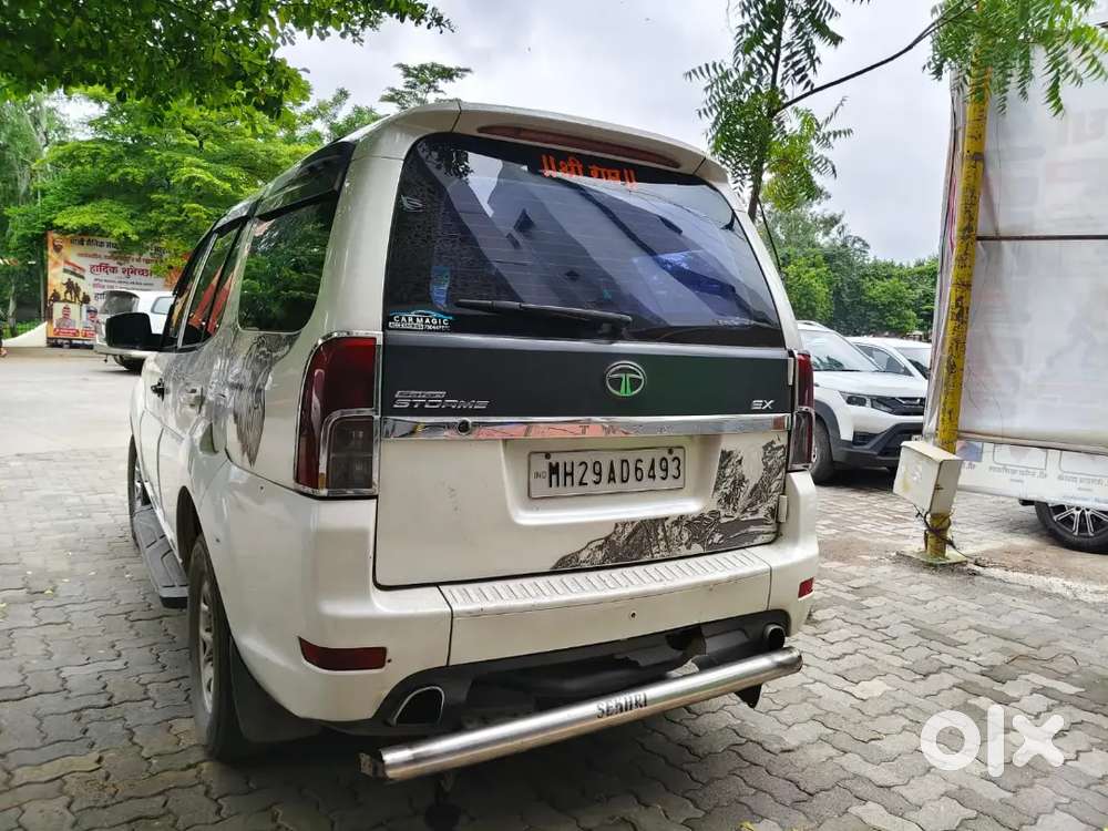 Tata Safari Storme 2014 Diesel 95000 Km