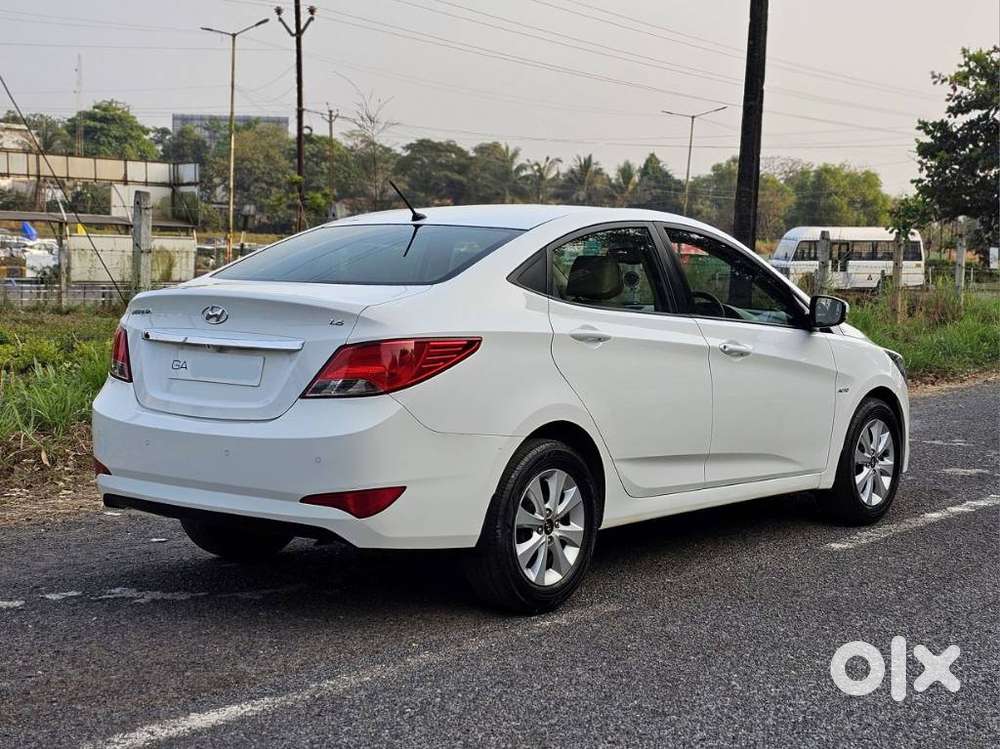 Hyundai Verna 1.6 S (o) Vtvt At, 2016, Petrol