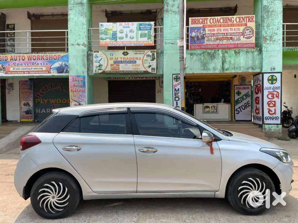 Hyundai I20 Sportz 2019 Petrol Manual Available For Sale
