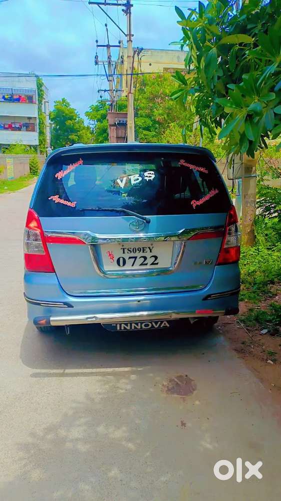 Toyota Innova V Diesel 2014