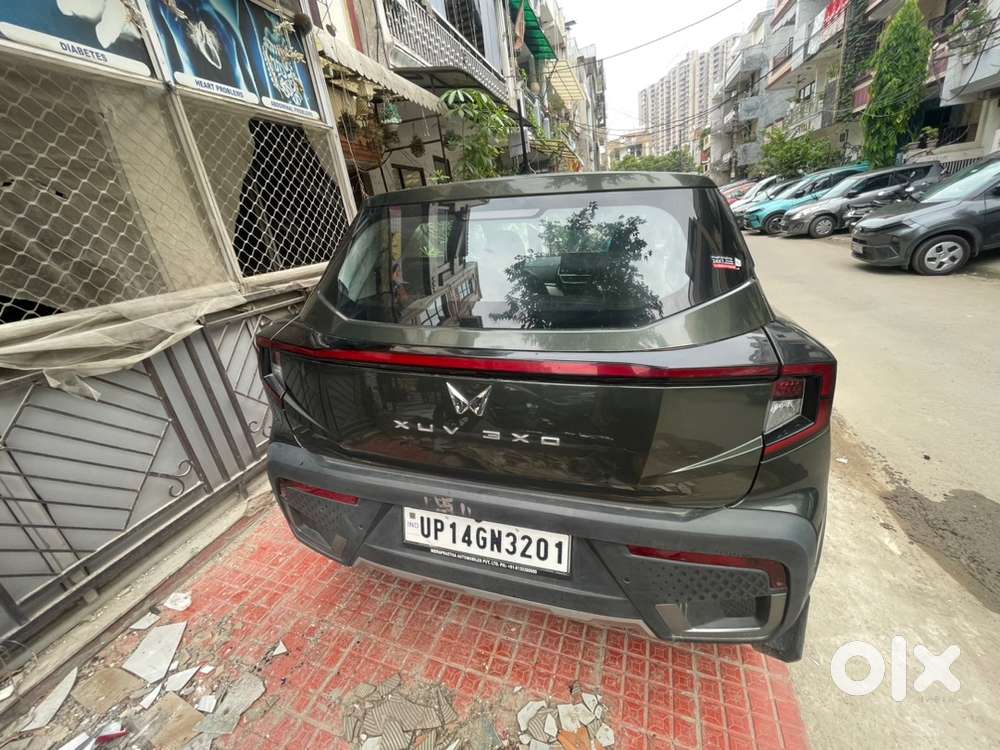 Mahindra Xuv 3xo Mx3 Petrol Manual 2025