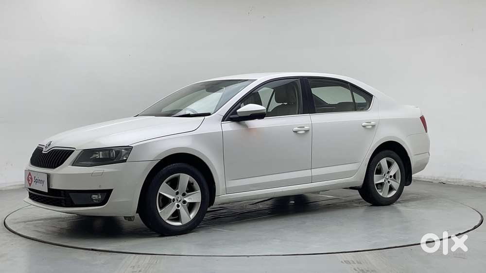 Skoda Octavia 2013-2017 Ambition Plus 1.8 Tsi At, 2016, Petrol