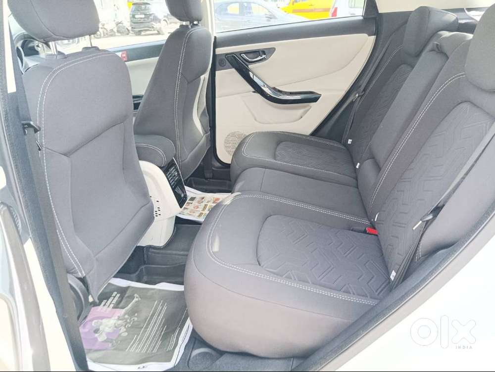 Tata Nexon Xza+ Premium Automatic Petrol, 2022 Bh Series Paid Till 28