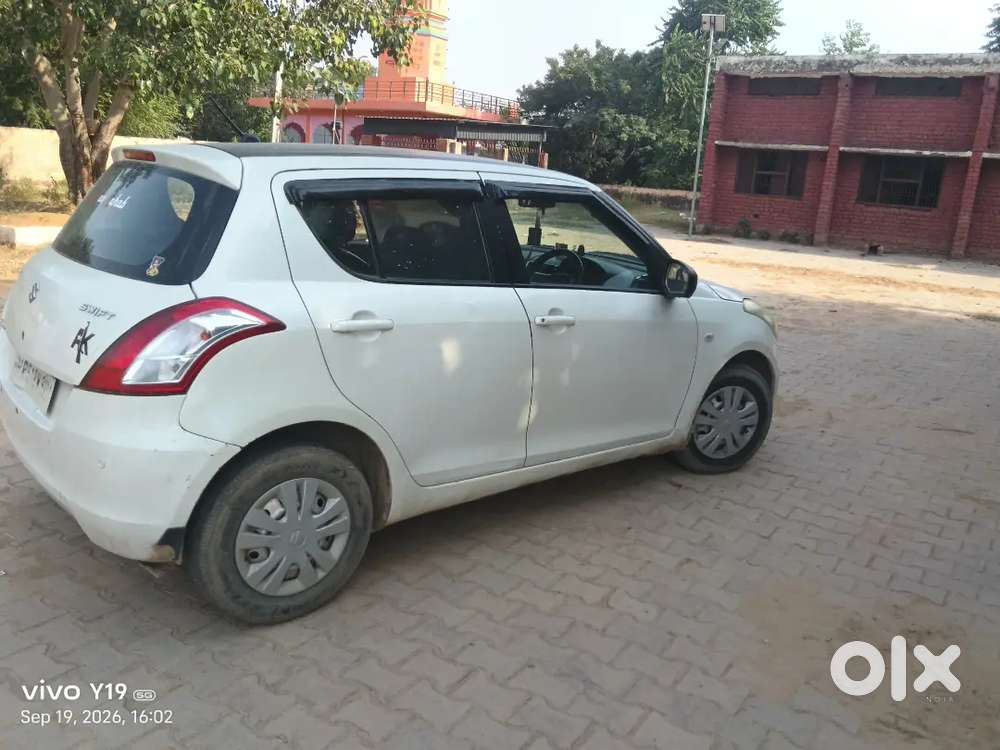 Maruti Suzuki Swift 2017 All Car Genuine Non Accident Best Tyre 2017