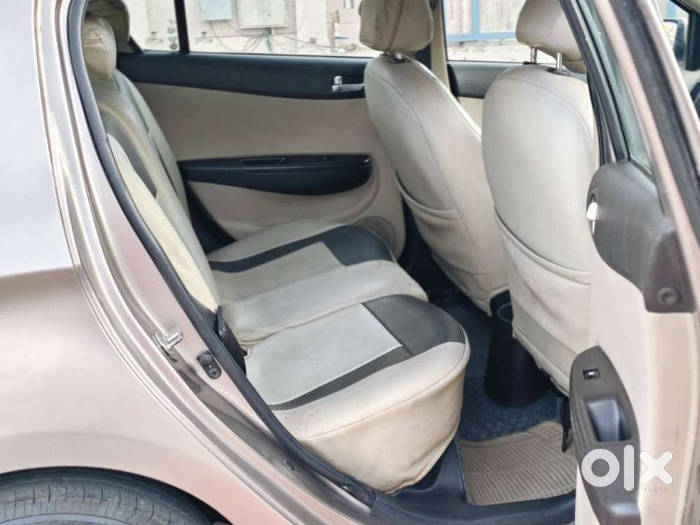 Hyundai I20 Sportz 1.2 Bs-iv, 2013, Petrol