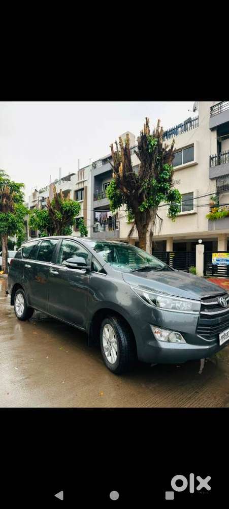 Toyota Innova Crysta 2.4 G Mt, 2017, Diesel