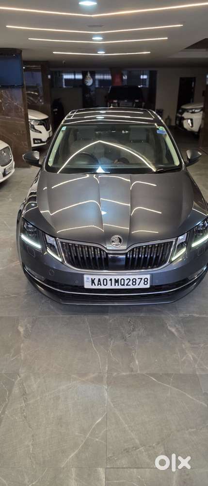 Skoda Octavia 2013-2017 Style Plus 1.8 Tsi At, 2017, Petrol