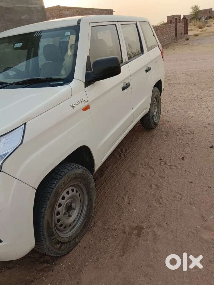 Mahindra Tuv 300 Plus 2018 Diesel 90000 Km Driven