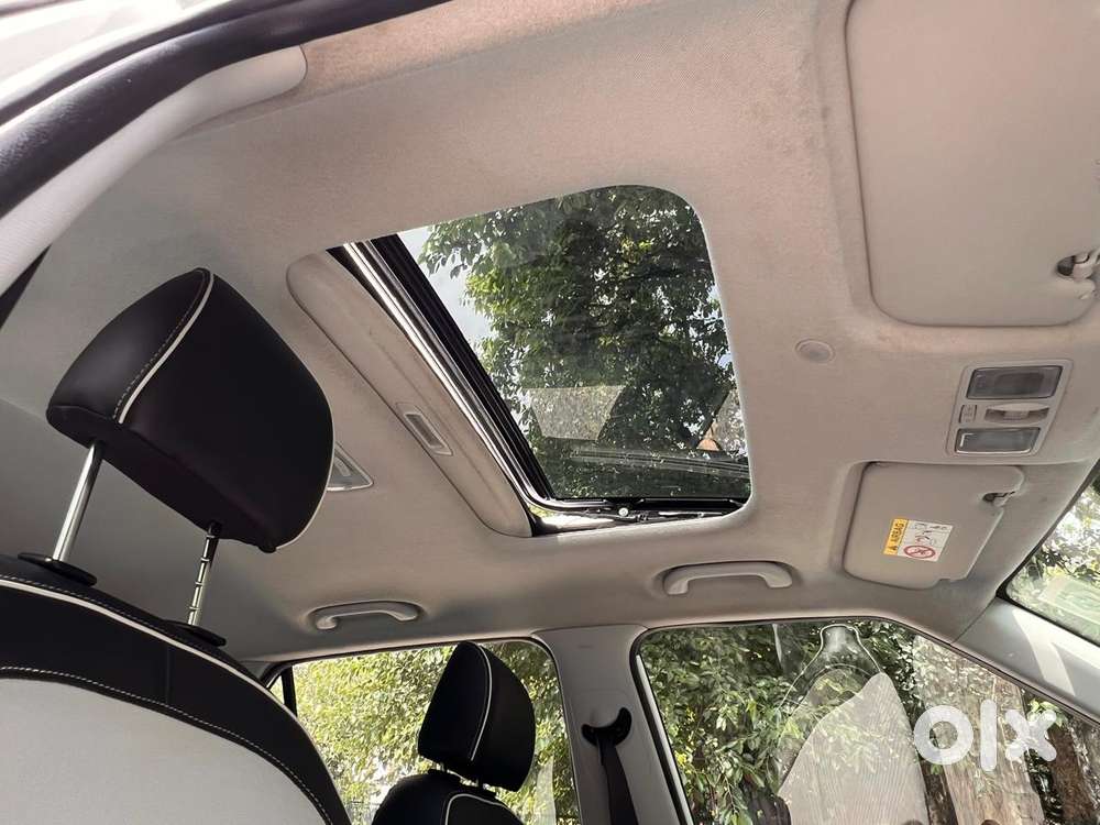 Hyundai Venue 1.0 Sx (o) Turbo Dct, 2022, Petrol