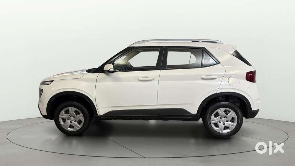 Hyundai Venue 1.2 S Plus, 2021, Petrol