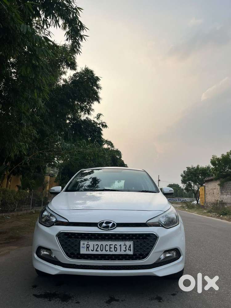 Hyundai I20 Petrol Asta Option, 2017, Petrol