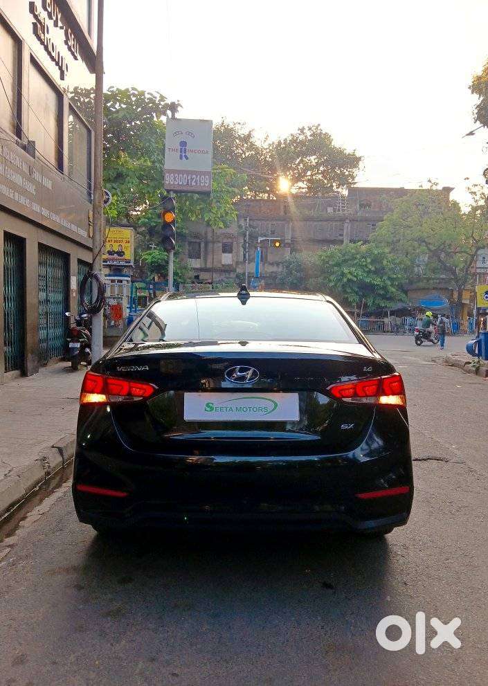 Hyundai Verna Sx(o) Petrol At, 2017, Petrol