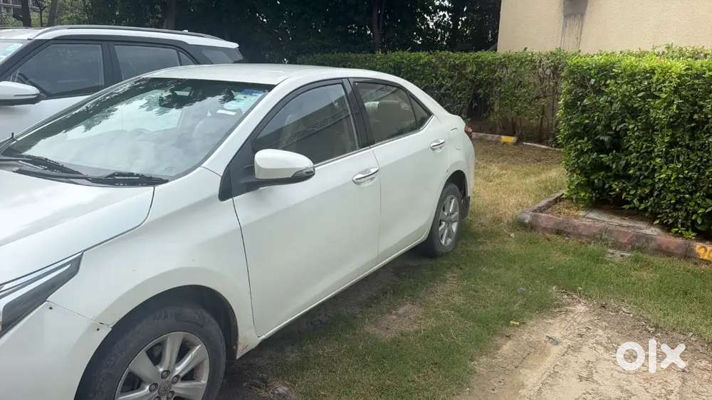 Toyota Corolla Altis 2015