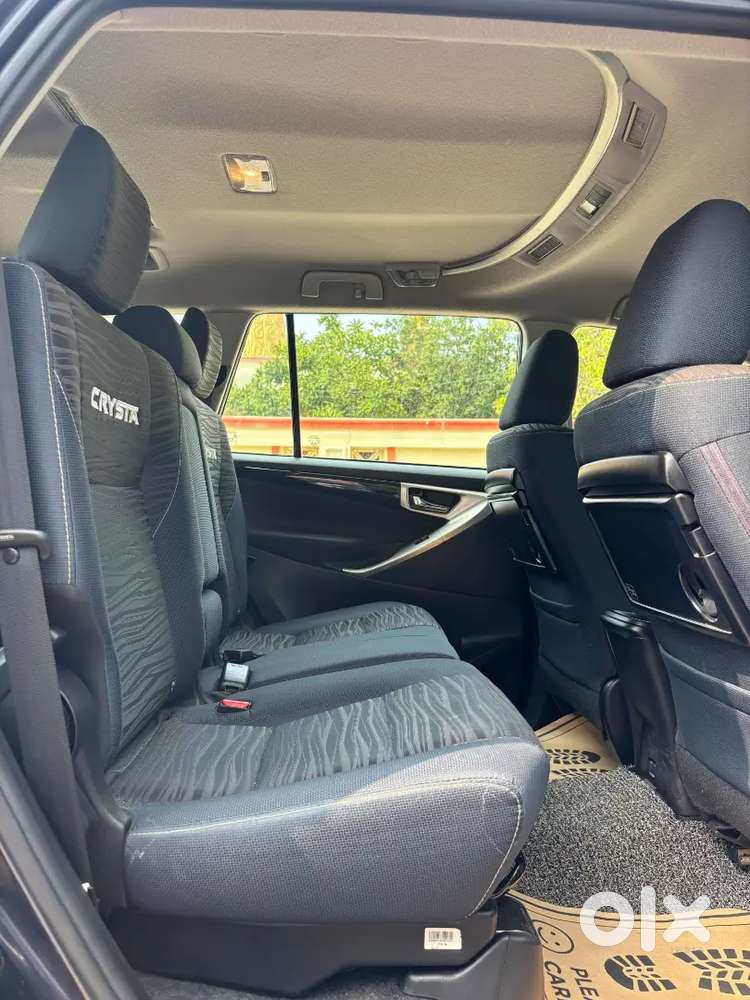 Toyota Innova Crysta 2023 Diesel Manual