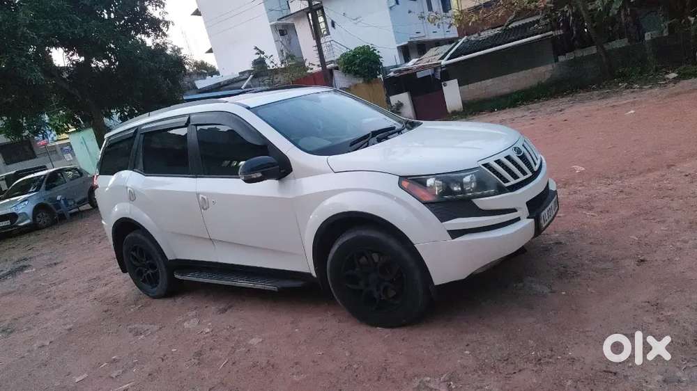 Mahindra Xuv500 2014 Car