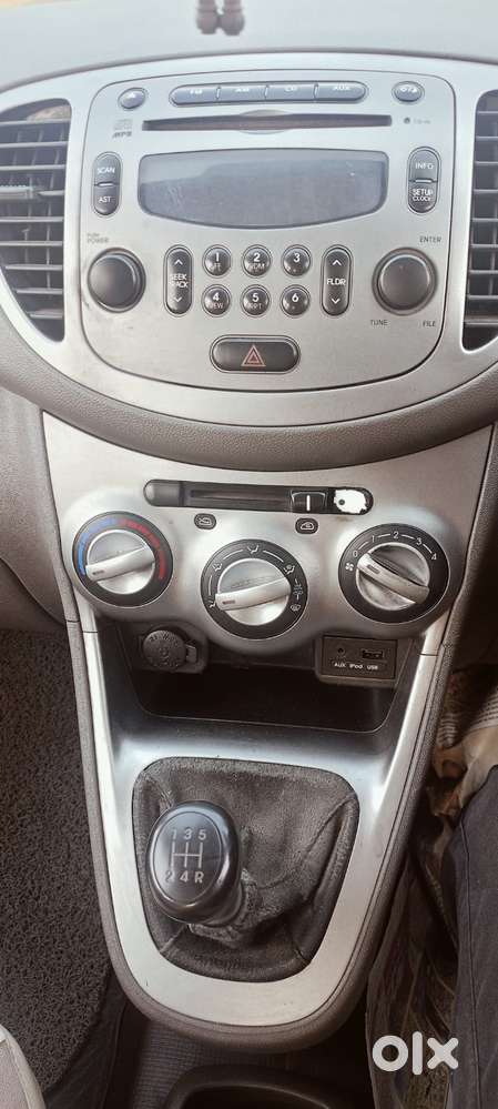 Hyundai I10 Sportz 1.1l, 2015, Cng & Hybrids