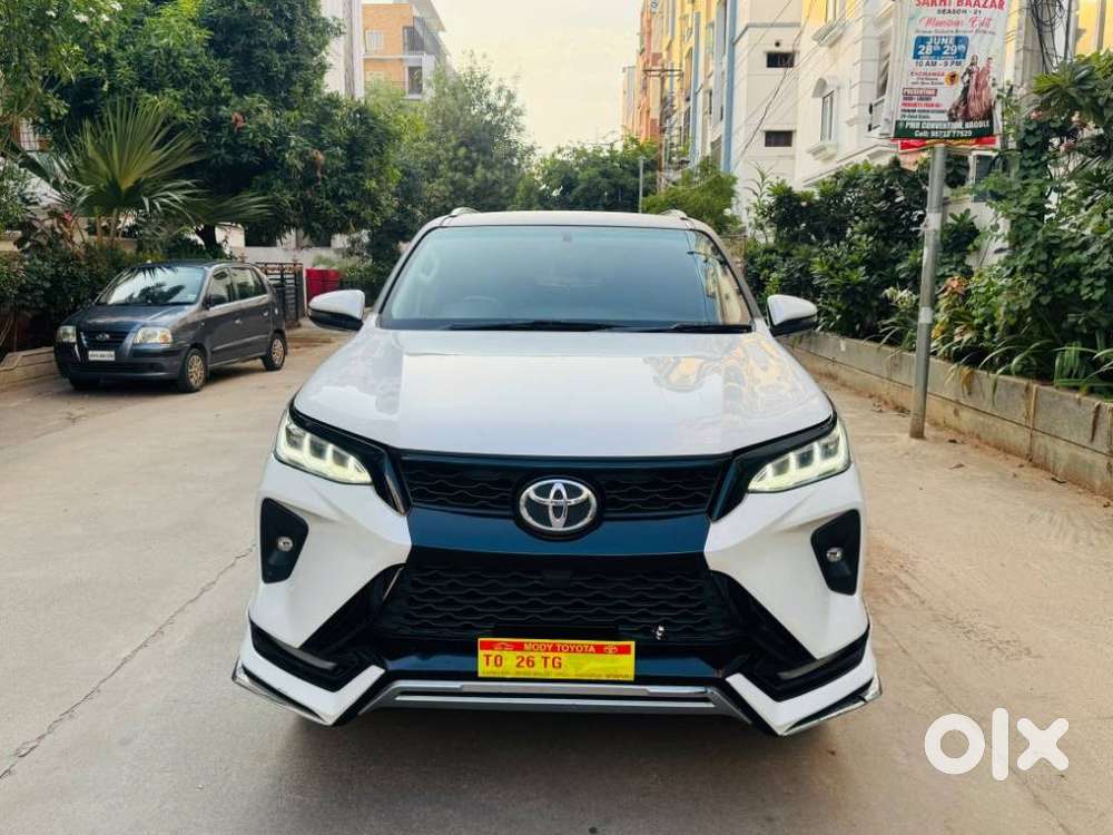 Toyota Fortuner Legender 4x2 At 2.8, 2024, Diesel