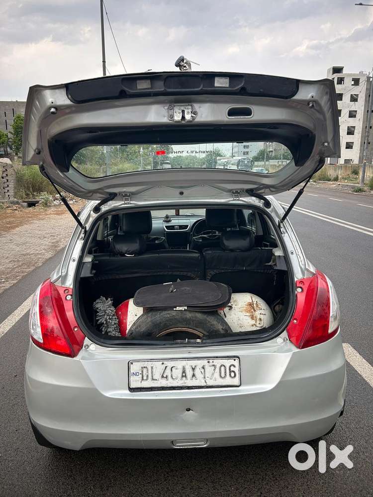 Maruti Suzuki Swift Lxi Option, 2017, Cng & Hybrids