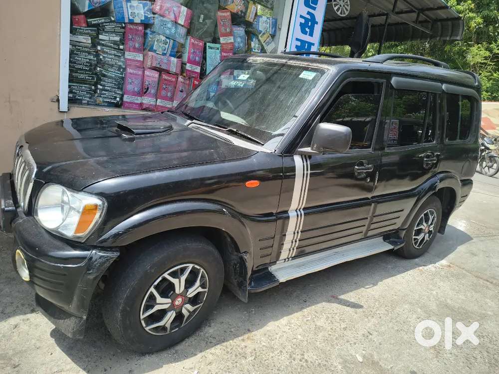 Mahindra Scorpio 2004