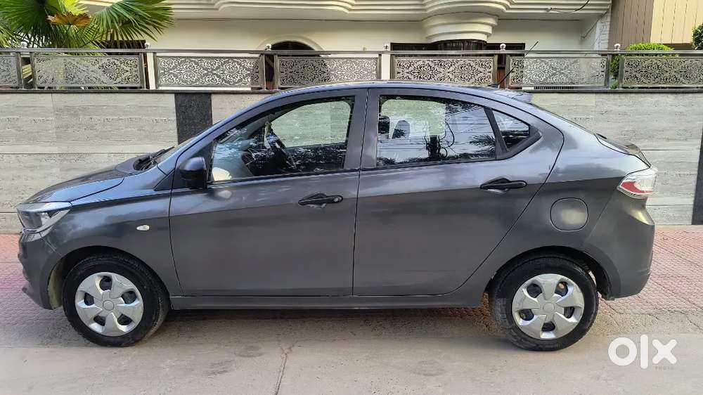 All New Car Company Green Cng With Double Cylinder