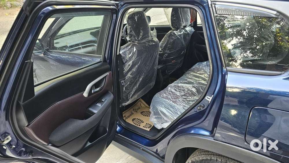 Maruti Suzuki Grand Vitara 1.5 Sigma Smart Hybrid, 2024, Petrol